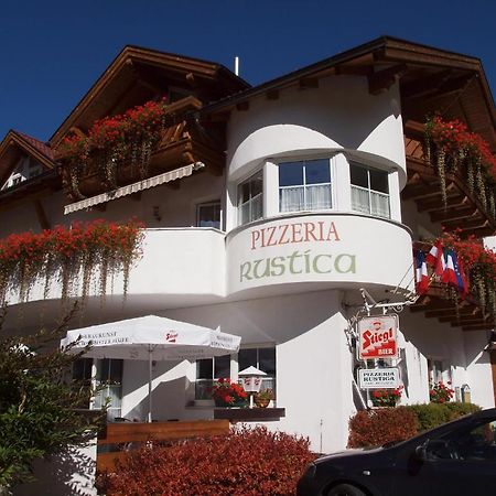 Apart Rustica Kaunertal Luaran gambar