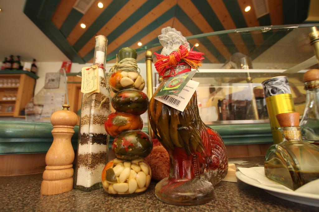 Apart Rustica Kaunertal Luaran gambar