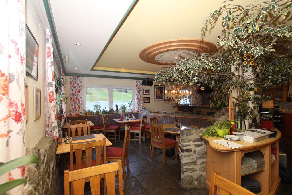 Apart Rustica Kaunertal Luaran gambar
